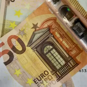 Νέα υπόθεση τραπεζικής απάτης: 500.000 ευρώ έκαναν… φτερά σε λίγες ημέρες από λογαριασμούς υπαλλήλων της Κρήτης