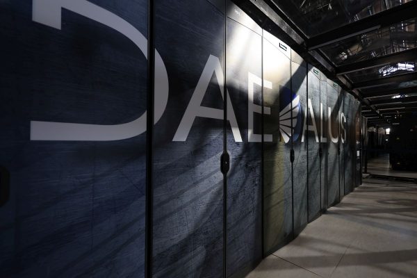 Εγκαινιάζεται ο εθνικός υπερυπολογιστής «Δαίδαλος» στο Λαύριο, έργο προϋπολογισμού 58,9 εκατ. ευρώ