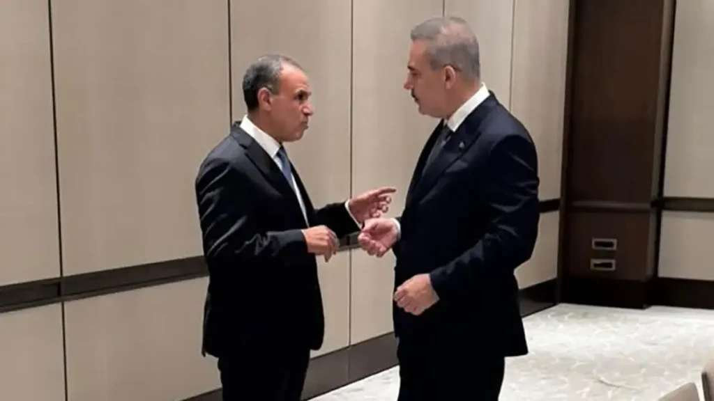 «Τα είπε» στον Φιντάν ο Αιγύπτιος υπουργός Εξωτερικών για το τουρκολυβικό μνημόνιο: «Το απορρίπτουμε κατηγορηματικά»