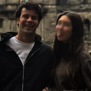 Άγγελος Λάτσιος: Ταξίδι στο παραμυθένιο Εδιμβούργο με την αδελφή του, Λάουρα Λάτσιου