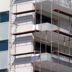 «Ανακαίνιση Κατοικίας»: Δημοσιεύθηκε ο οδηγός για επιδοτήσεις έως 95% και 36.000 ευρώ -Προτεραιότητα στα κλειστά σπίτια, τι προβλέπει