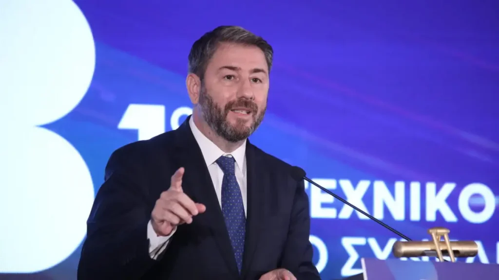 Νίκος Ανδρουλάκης: Καμιά συνεργασία με τη ΝΔ – Έχει εκτεθεί πολιτικά η κυβέρνηση με την αποπομπή Γκιλφόιλ