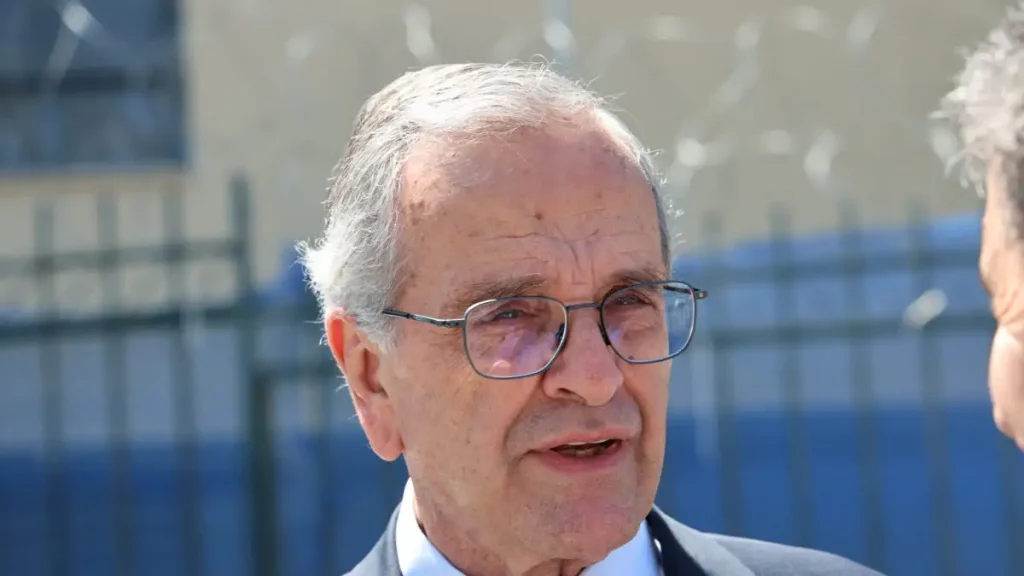 Αντώνης Σαμαράς: Νέο χτύπημα κατά της ΝΔ, ανήμερα των γενεθλίων της – «Τους πήρε το ποτάμι, αυτή τη φορά δεν μπορούν να το μπαζώσουν»