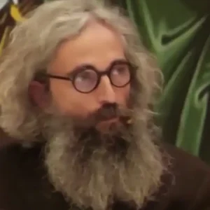 Άρης Σερβετάλης: «Αν εμφανιστεί ο Χριστός θα του πω να με πάρει στο Βασίλειο του Θεού»