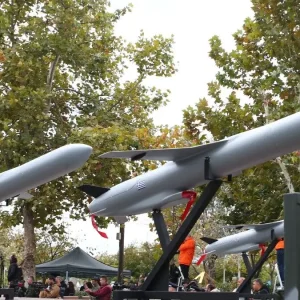 «Ασπίδα του Αχιλλέα»: Παρουσιάστηκαν τα οπλικά συστήματα για πρώτη φορά στη στρατιωτική παρέλαση της Θεσσαλονίκης