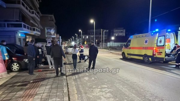 Τροχαίο με ντελιβερά στη Λαμία - Στο νοσοκομείο ο νεαρός δικυκλιστής