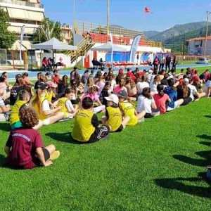 Σχολεία σε δράση: Ο αθλητισμός ενώνει τη μαθητική κοινότητα του Δήμου Λαμιέων