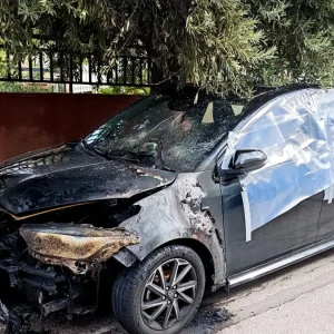 Συνελήφθη στη Λευκάδα ο αξιωματικός του Πολεμικού Ναυτικού για τους εμπρησμούς σε σπίτια πρώην συντρόφων του