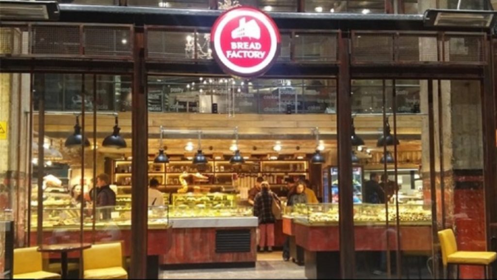 Η Bread Factory ζητά αποδέσμευση των τραπεζικών της λογαριασμών: «Δεν έχουμε σχέση με το Χωριάτικο» - Στον αέρα 1.000 εργαζόμενοι