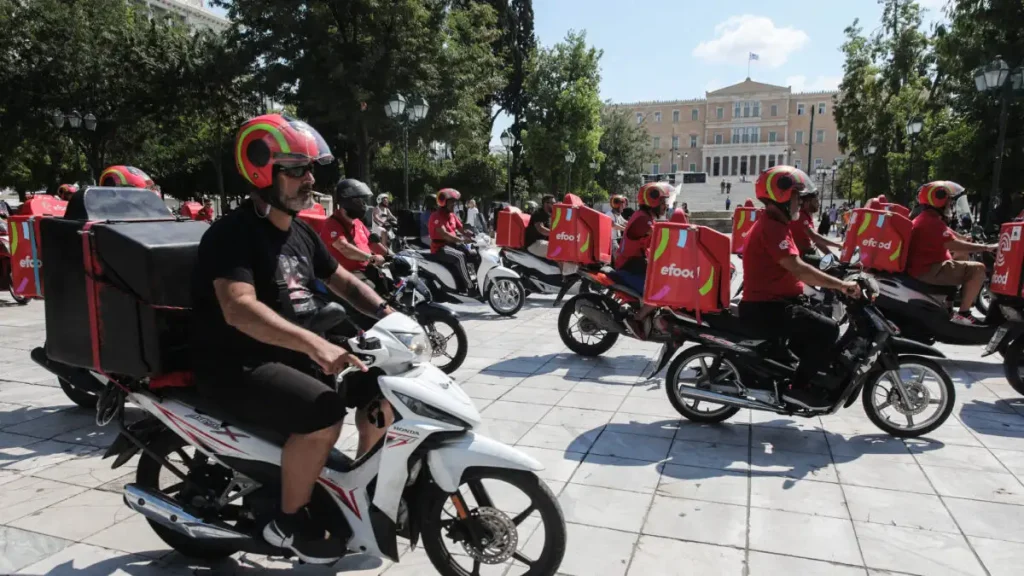 Νομοσχέδιο της ΕΛΑΣ του Τσίπρα για τους διανομείς και τις πλατφόρμες delivery – «Το παιδί έχει φύγει»