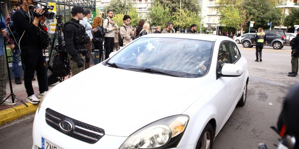 Αυτή την ώρα στην Ευελπίδων οι έξι συλληφθέντες για την υπόθεση στημένων αγώνων στο μπάσκετ