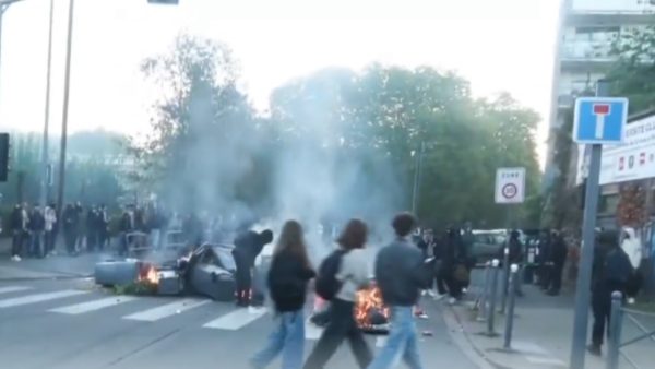 Η Γαλλία «φλέγεται»: Κλειστά πάνω από 500 σχολεία μετά τις βίαιες διαδηλώσεις – «Φόβοι» για γενικευμένη ανάφλεξη