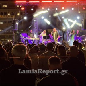 Η Λαμία σε ρυθμούς «Λευκής Νύχτας» - Δείτε βίντεο και φωτογραφίες