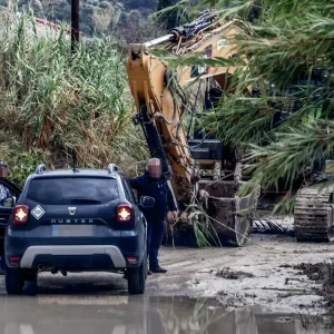 Ρέθυμνο: Νεκρός μέσα σε φερτά υλικά ο 81χρονος κτηνοτρόφος – «Πήγε να περάσει το ποτάμι και τον παρέσυρε»
