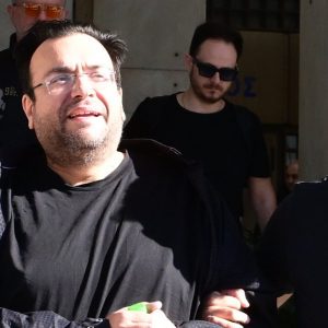 Φίλιππος Καμπούρης: «Παθαίνω εγκεφαλικό» είπε πριν μεταφερθεί από τη ΓΑΔΑ στο νοσοκομείο «Γεννηματάς»