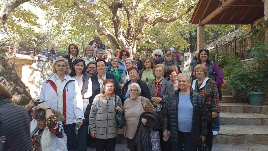 Μονοήμερες Εκδρομές των ΚΑΠΗ Αταλάντης και Λιβανατών (ΦΩΤΟ)