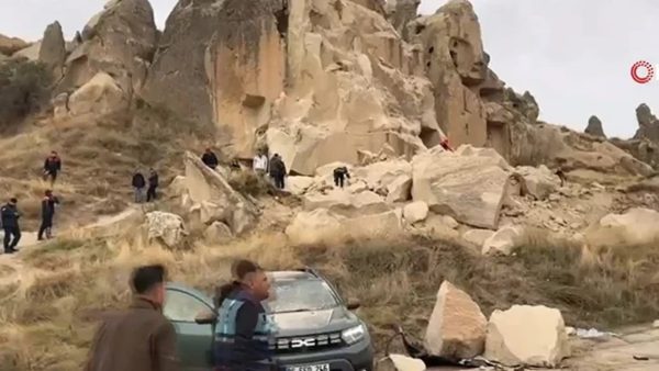 Κατέρρευσε Καμινάδα της Νεράιδας στην Καππαδοκία: Αναφορές για τουλάχιστον δύο νεκρούς (ΒΙΝΤΕΟ)