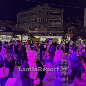 Λαμία: Η πλατεία Πάρκου «ντύθηκε» στα ροζ στέλνοντας μήνυμα πρόληψης κατά του καρκίνου του μαστού