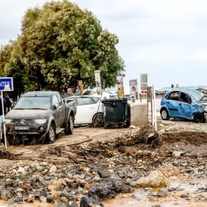 Κρήτη: Η κακοκαιρία σαρώνει Ρέθυμνο, Ηράκλειο και Λασίθι – Ένας νεκρός και σοβαρά προβλήματα