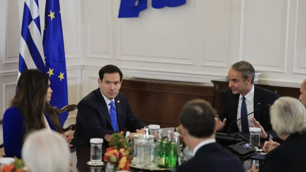 Η ανακοίνωση του Μεγάρου Μαξίμου για τη συνάντηση Μητσοτάκη και Ρούμπιο – Στο επίκεντρο άμυνα, ενέργεια και γεωπολιτικές εξελίξεις
