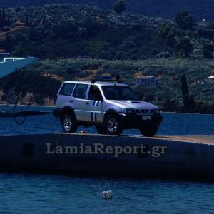 Χειροπέδες σε ναυτικό στη Γλύφα για κατοχή κοκαΐνης