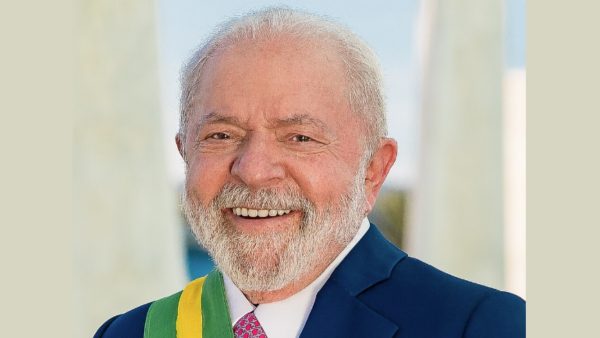 Πώς ο «Στρατός του Λούλα» στο WhatsApp συνέβαλε στην ανατροπή των εκλογών στη Βραζιλία