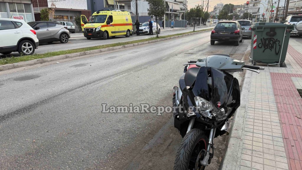 Τροχαίο με μηχανάκι το πρωί στη Λαμία (ΦΩΤΟ)