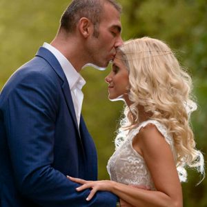 «Δεν έχω καταφέρει να απαντήσω στα παιδιά μας γιατί δεν γίνεται να ζωντανέψεις ξανά»: Το συγκινητικό μήνυμα της Δώρας Τσαμπάζη για τα 4 χρόνια από τον θάνατο του Αλέξανδρου Νικολαΐδη