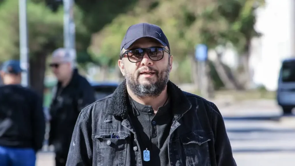 Δίκη για Τέμπη: Αποχώρησε με φορείο ο Πάνος Ρούτσι