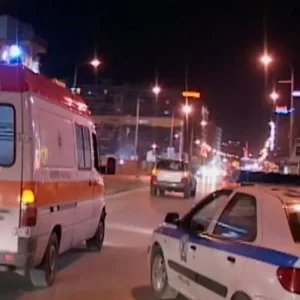 Άγριο επεισόδιο στη Δυτική Θεσσαλονίκη: Τρανς έριξε τούβλο σε νεαρό γιατί διαφώνησαν για την ερωτική συνεύρεση