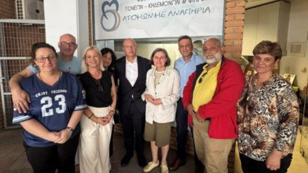 Το Φθιωτικό Σωματείο Γονέων & Φίλων ΑμεΑ συναντήθηκε με τον Γιάννη Οικονόμου