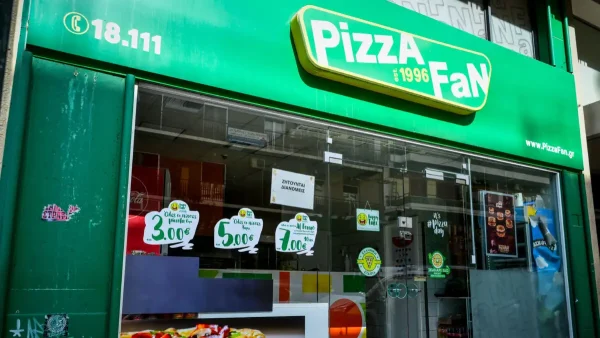 Pizza Fan: Το υπουργείο Εργασίας σε στενή επικοινωνία με την πλευρά των εργαζόμενων – «Δεν υπάρχουν απολύσεις»