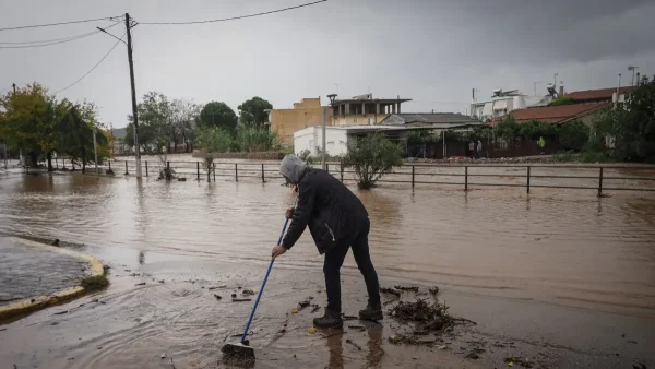Κακοκαιρία: Μήνυμα του 112 στην Μαγνησία για πλημμύρες – «Αν βρίσκεστε στην Πλατανιά, ανεβείτε σε υψηλότερους ορόφους»