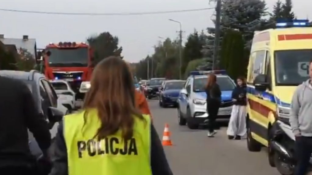 Πολωνία: Νεκρή 37χρονη από επίθεση με μαχαίρι σε σχολείο, 15χρονος μαθητής ο δράστης – Δεύτερο περιστατικό μέσα σε δύο ημέρες