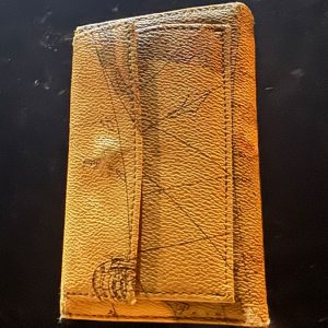 Βρέθηκε πορτοφόλι στα Γαλανέικα