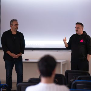 Ο Λαμιώτης Γιώργος Παπασταμούλος στο ΕΚΠΑ: Το «HillTen» έγινε μάθημα κινηματογράφου