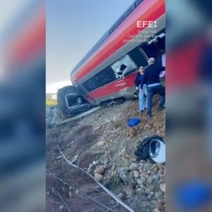 Σιδηροδρομική τραγωδία στην Ισπανία: Οργή για τα κενά ασφαλείας – Το σύστημα του 2021 που δεν λειτούργησε ποτέ