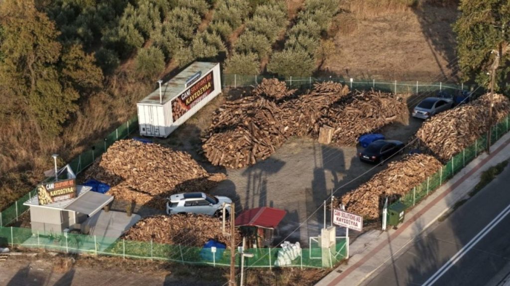 Σπερχειάδα: Προμηθευτείτε καυσόξυλα από τη μάντρα "Cani Solutions" και απολαύστε έναν ζεστό και οικονομικό χειμώνα