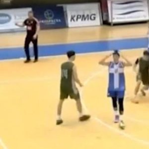 Σκάνδαλο στο ελληνικό μπάσκετ: Αυτός είναι ο σχολικός αγώνας με τις 52 βολές υπέρ μίας ομάδας – «Μιλημένος ο διαιτητής, τα παιδιά έκλαιγαν»