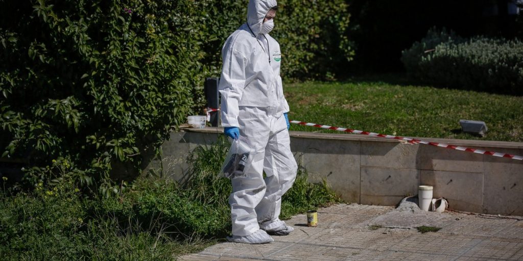 Συναγερμός στο κέντρο της Αθήνας -Ύποπτο αντικείμενο στη Σισίνη, σπεύδουν τα ΤΕΕΜ