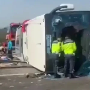 Τουρκία: Βίντεο ντοκουμέντο από το τροχαίο με το λεωφορείο και τους 11 νεκρούς – Οδηγός έκανε όπισθεν σε αυτοκινητόδρομο
