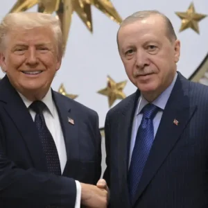 Δεύτερο τηλεφώνημα Τραμπ σε Ερντογάν μέσα σε ένα 24ωρο – Στο επίκεντρο η σύνοδος των τουρκογενών κρατών