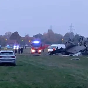 Τρεις νεκροί και 12 τραυματίες από συντριβή στρατιωτικού ελικοπτέρου της EUFOR στη Βοσνία, δείτε βίντεο από τη στιγμή της πτώσης