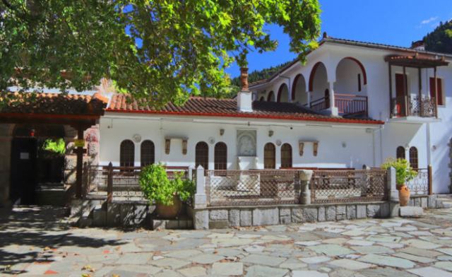 Μονή Αγάθωνος: Το ιστορικό μοναστήρι που αποτέλεσε το καταφύγιο των αγωνιστών της Επανάστασης του ’21