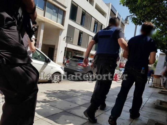 Απολογούνται οι Λαμιώτες που συνελήφθησαν για την ηρωίνη