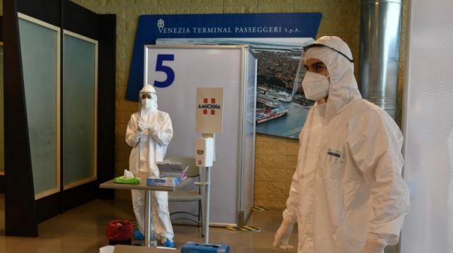 Τεστ κορωνοϊού: Δείτε την απάτη που σκαρφίστηκαν Ιταλοί αντιεμβολιαστές για να πάρουν παράνομα το «πράσινο πάσο»