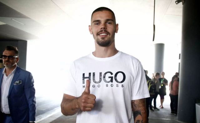 ΠΑΟΚ: Ντομινίκ Κοτάρσκι έφθασε στη Θεσσαλονίκη - «Θυμάμαι την ατμόσφαιρα της Τούμπας»