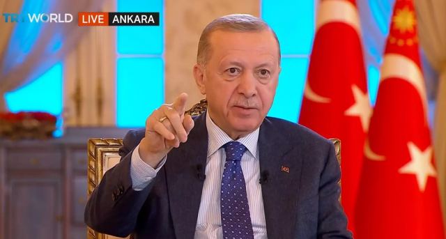 Το άσπρο μαύρο κάνει ο Ερντογάν: Η Ελλάδα προκαλεί τα αεροπλάνα και τους ψαράδες μας