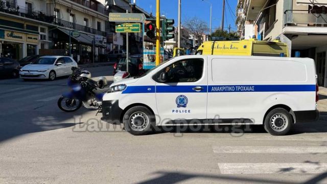 Λαμία: Τροχαίο με μηχανή στα φανάρια του γηπέδου