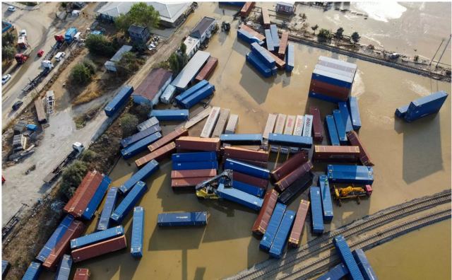 Στους 8 οι νεκροί από τις πλημμύρες στη βορειοδυτική Τουρκία